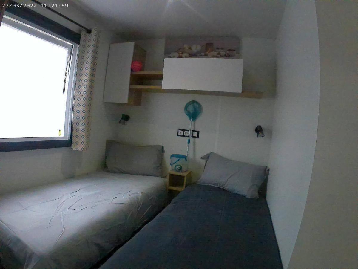 Mobil home moderne neuf et ultra équipé de 6 à 8 couchages avec WE ALL INCLUSIVE Canet-en-Roussillon Exterior foto